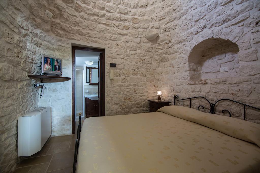 Bed And Breakfast Trulli San Leonardo Alberobello Habitación foto